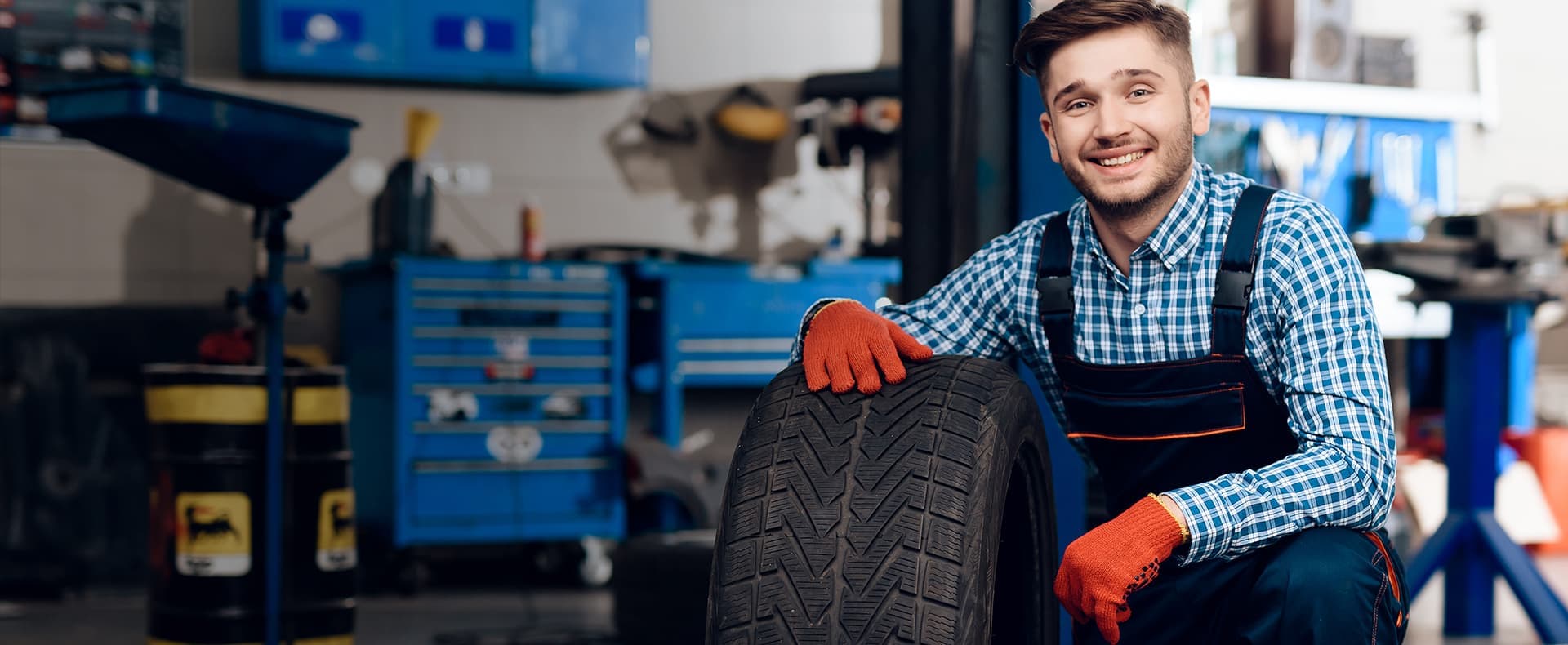 Auto in werkplaats